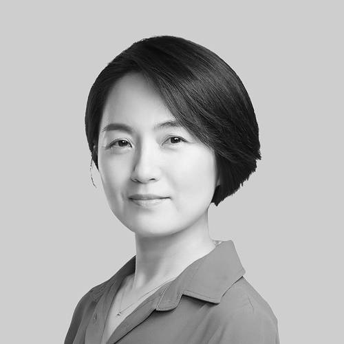LEE Hwabae